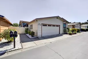 239 Harvest Ln 239, Morgan Hill, CA 95037 - Photo 3