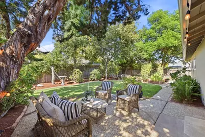 1377 Sprucewood Dr, San Jose, CA 95118 - Photo 19