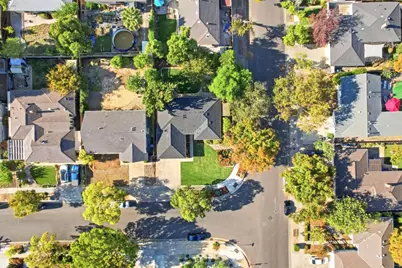 1377 Sprucewood Dr, San Jose, CA 95118 - Photo 27
