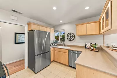 1377 Sprucewood Dr, San Jose, CA 95118 - Photo 7