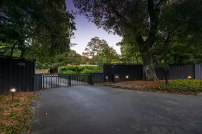 739 El Cerrito Ave, Hillsborough, CA 94010 - Photo 57