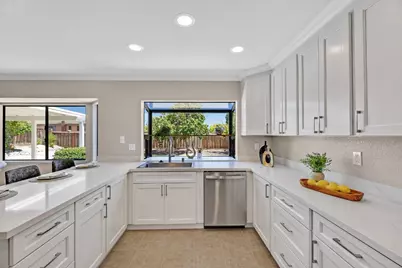674 Canterbury Pl, Milpitas, CA 95035 - Photo 9