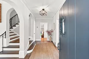 342 Parrott Dr, San Mateo, CA 94402 - Photo 3
