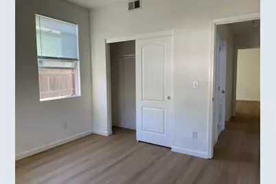 331 Durer Dr, Patterson, CA 95363 - Photo 9