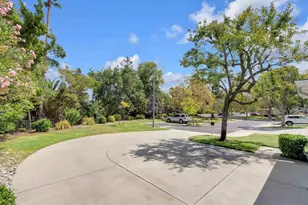 11501 Sunrise Spring Ct, Cupertino, CA 95014 - Photo 5