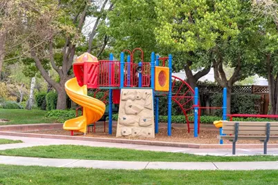 11501 Sunrise Spring Ct, Cupertino, CA 95014 - Photo 19