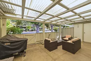 5341 Cribari Dell, San Jose, CA 95135 - Photo 25
