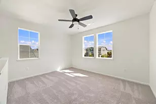 2010 Peony St, Hollister, CA 95023 - Photo 23