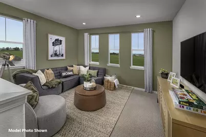 2010 Peony St, Hollister, CA 95023 - Photo 5