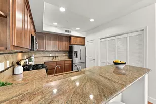 646 Luna Park Dr, San Jose, CA 95112 - Photo 11