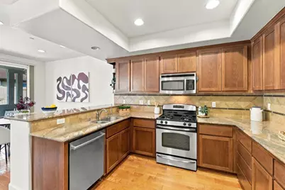 646 Luna Park Dr, San Jose, CA 95112 - Photo 13