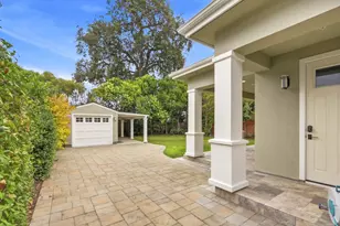 3878 Magnolia Dr, Palo Alto, CA 94306 - Photo 3