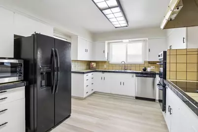 41 San Carlos Dr, Salinas, CA 93901 - Photo 29