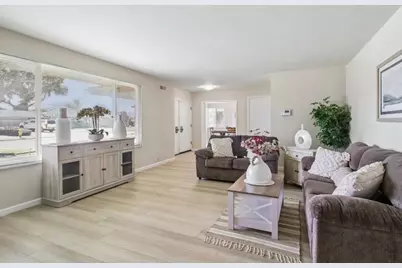 41 San Carlos Dr, Salinas, CA 93901 - Photo 9