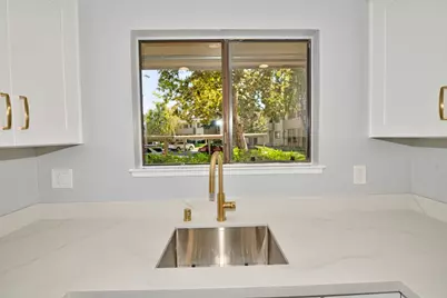 1047 N Abbott Ave, Milpitas, CA 95035 - Photo 3