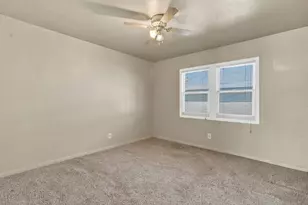 1196 West St, Hollister, CA 95023 - Photo 19