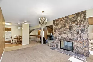 1306 Hillcrest Dr, San Jose, CA 95120 - Photo 15