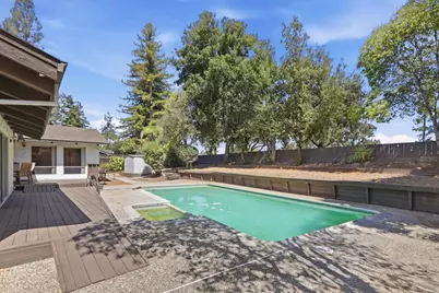 1306 Hillcrest Dr, San Jose, CA 95120 - Photo 53
