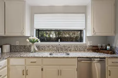 16 Lorton Ave 3, Burlingame, CA 94010 - Photo 13