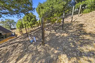 217 Mistletoe Rd, Los Gatos, CA 95032 - Photo 73