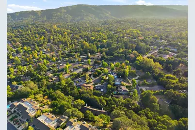 217 Mistletoe Rd, Los Gatos, CA 95032 - Photo 99