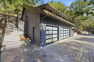 217 Mistletoe Rd, Los Gatos, CA 95032 - Photo 49