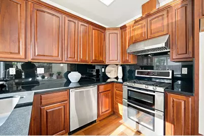 3055 Crystal Creek Dr, San Jose, CA 95133 - Photo 9
