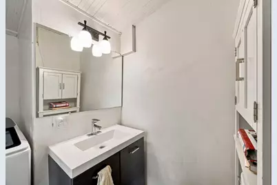 307 E 6th St, Gilroy, CA 95020 - Photo 33