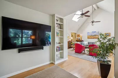 363 Dahlia Dr, Sonoma, CA 95476 - Photo 17