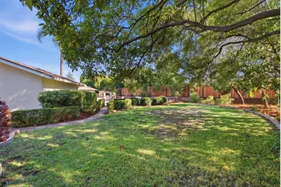 19986 Mallory Ct, Saratoga, CA 95070 - Photo 57