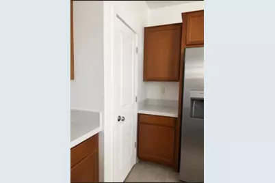 5301 E Commerce Way 61101, Sacramento, CA 95835 - Photo 19