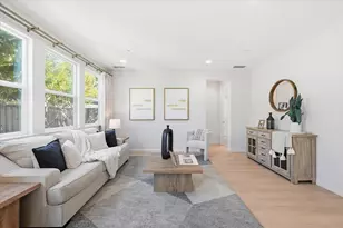 1367 Shore Dr, San Jose, CA 95131 - Photo 17