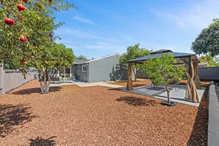 2629 Sherlock Dr, San Jose, CA 95121 - Photo 37