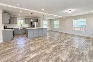 107 Crespi Cir 107, Watsonville, CA 95076 - Photo 3