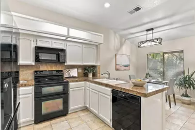 7526 Morevern Cir, San Jose, CA 95135 - Photo 9