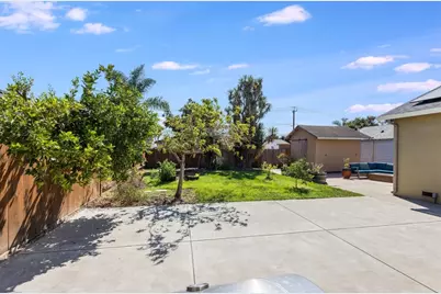 109 Clifford Ave, Watsonville, CA 95076 - Photo 21