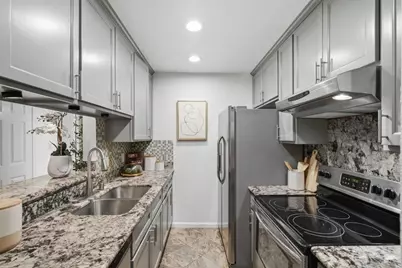 391 Mandarin Dr 202, Daly City, CA 94015 - Photo 7