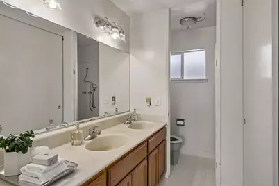958 Camellia Way, San Jose, CA 95117 - Photo 13