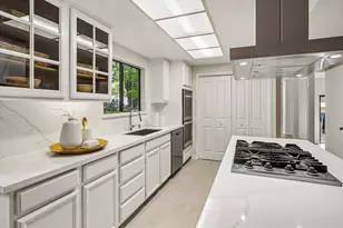 4 Tasker Ln, San Carlos, CA 94070 - Photo 9