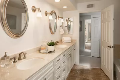 Sharon Park Dr, Menlo Park, CA 94025 - Photo 15