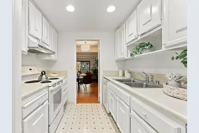 5488 Cribari Grn, San Jose, CA 95135 - Photo 13