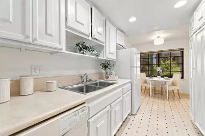 5488 Cribari Grn, San Jose, CA 95135 - Photo 15