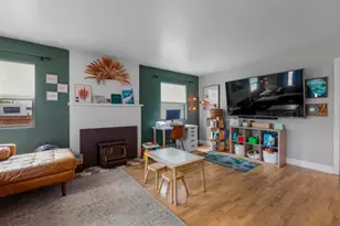 1095 Tyler St, Salinas, CA 93906 - Photo 3