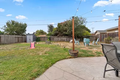 1095 Tyler St, Salinas, CA 93906 - Photo 27