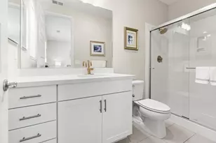 6385 Paysar Ln, Gilroy, CA 95020 - Photo 17