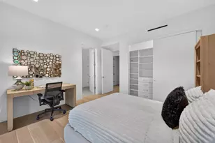 2240 Avy Ave, Menlo Park, CA 94025 - Photo 29
