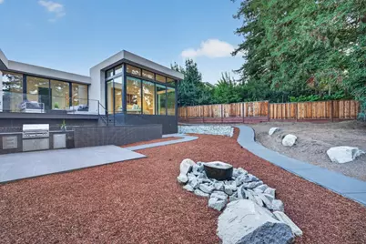 2240 Avy Ave, Menlo Park, CA 94025 - Photo 65