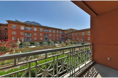 130 E San Fernando St 407, San Jose, CA 95112 - Photo 5