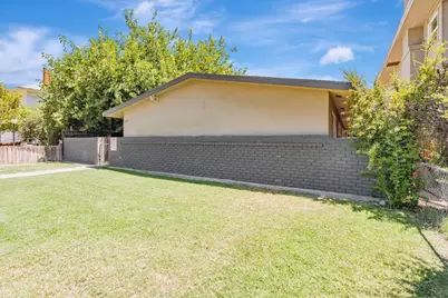 360 N Calaveras St, Fresno, CA 93701 - Photo 3