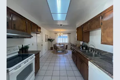 7049 Reichmuth Way, Sacramento, CA 95831 - Photo 19
